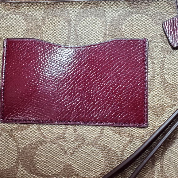 💖Coach Signature Morgan Clutch Wristlet Khaki/Sherry F65060, EUC - Picture 5 of 16